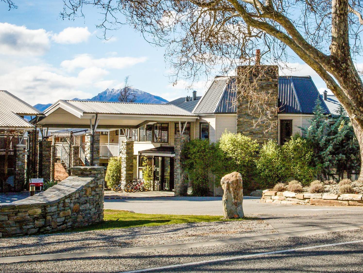 Club Wyndham Wanaka, Trademark Collection By Wyndham Exterior photo